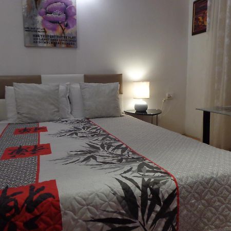 Zoya Apartment Burgas Luaran gambar