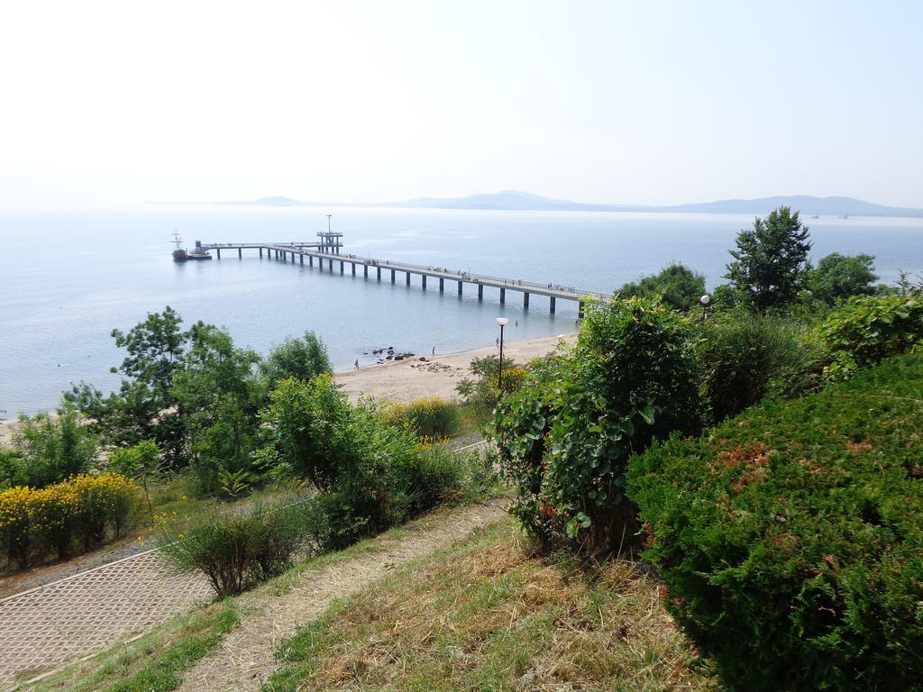 Zoya Apartment Burgas Luaran gambar