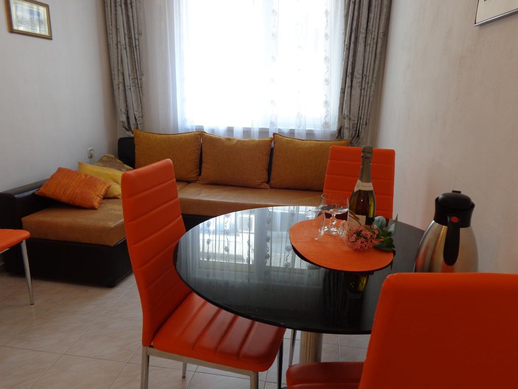 Zoya Apartment Burgas Luaran gambar