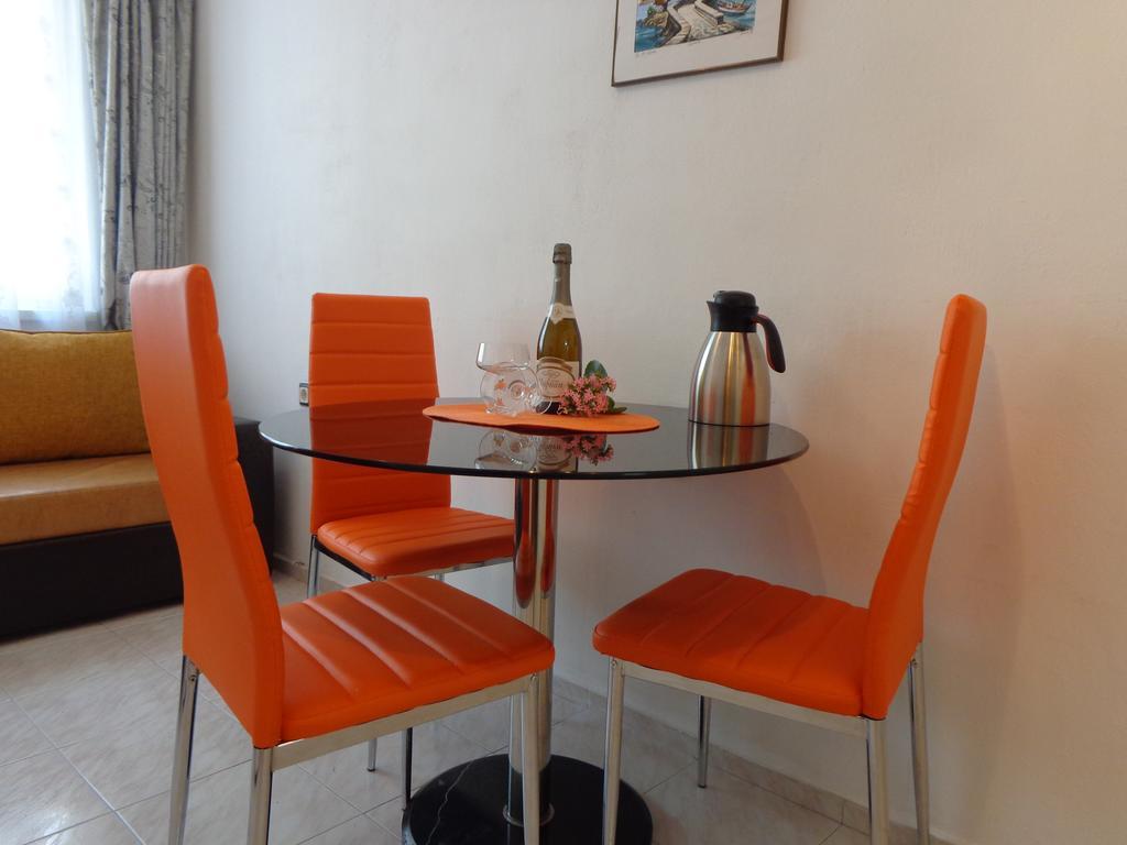 Zoya Apartment Burgas Luaran gambar