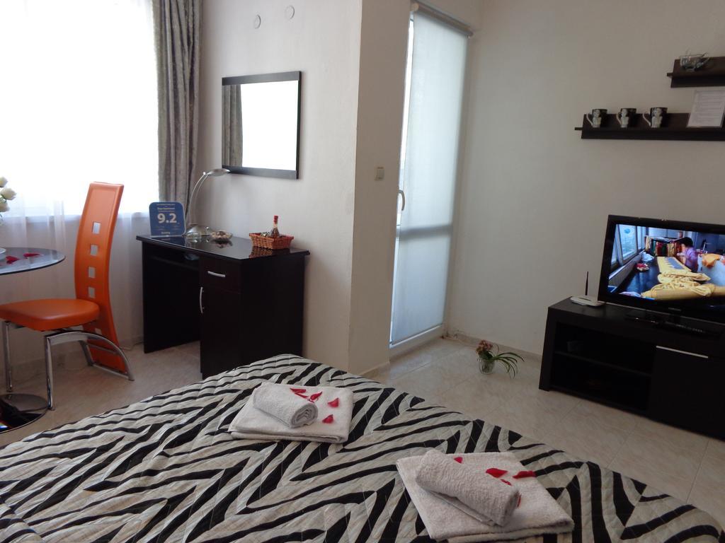 Zoya Apartment Burgas Luaran gambar